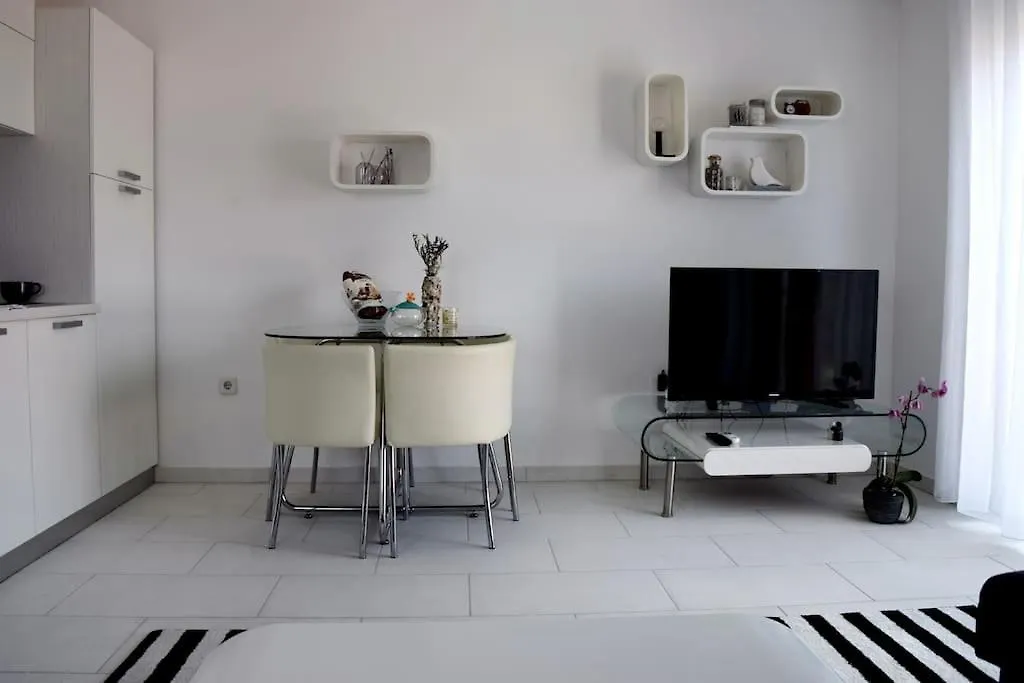 Charming Apartment In Rijeka